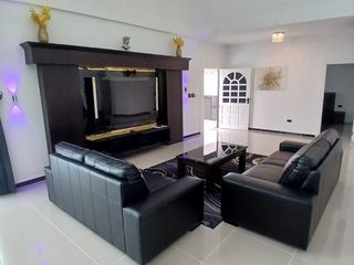 À louer 6 chambres villa à Bang Lamung, Chonburi