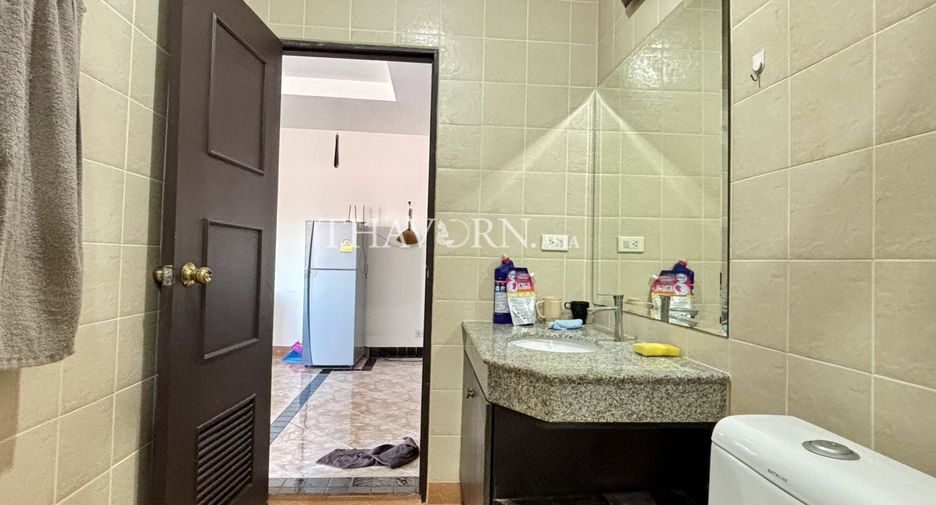 For sale studio condo in Bang Lamung, Chonburi