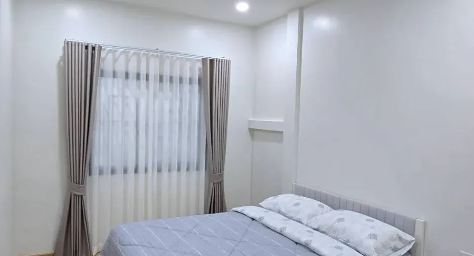 For rent 4 bedrooms house in Mueang Phuket, Phuket
