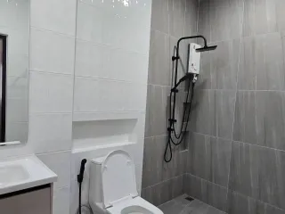 For rent 4 bedrooms house in Mueang Phuket, Phuket