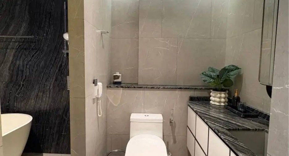 Condo en alquiler de 2 habitaciones en Watthana, Bangkok