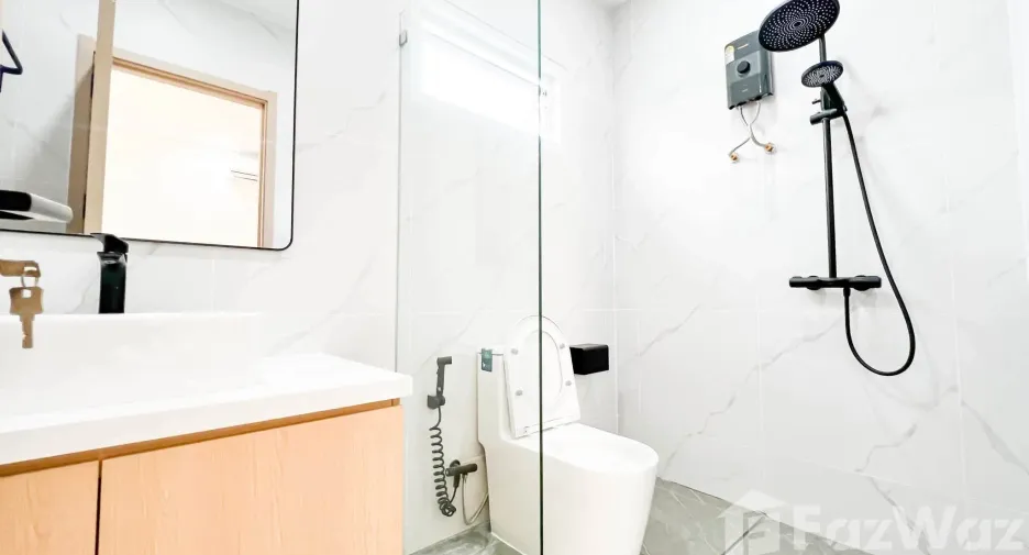 Villa zum Kauf mit 5 Zimmer in Bang Lamung, Chonburi