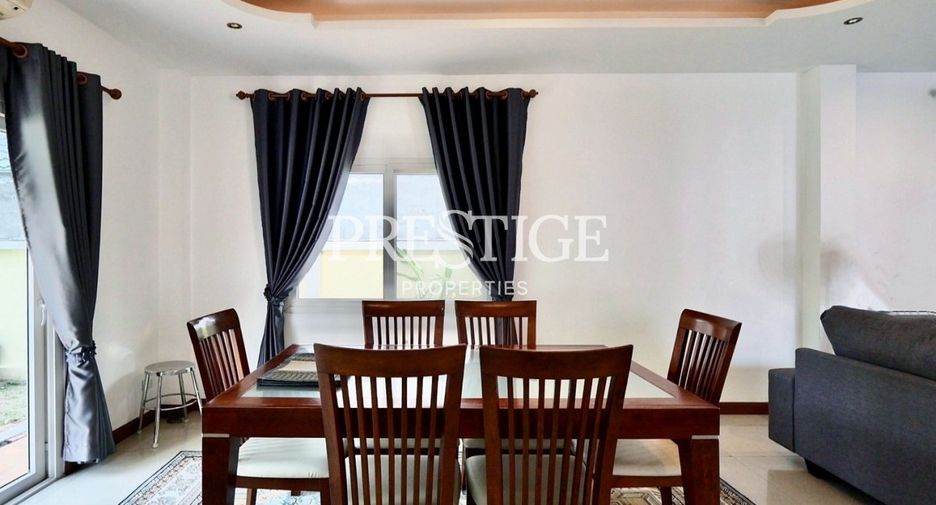 Haus zur Miete mit 4 Zimmer in Bang Lamung, Chonburi