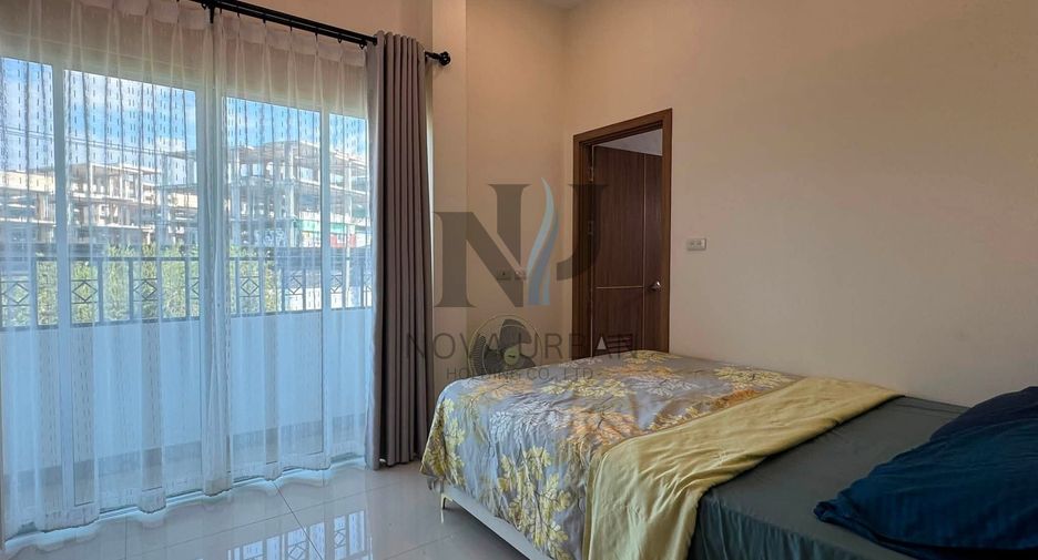 Villa en alquiler de 4 habitaciones en Huay Yai, Pattaya