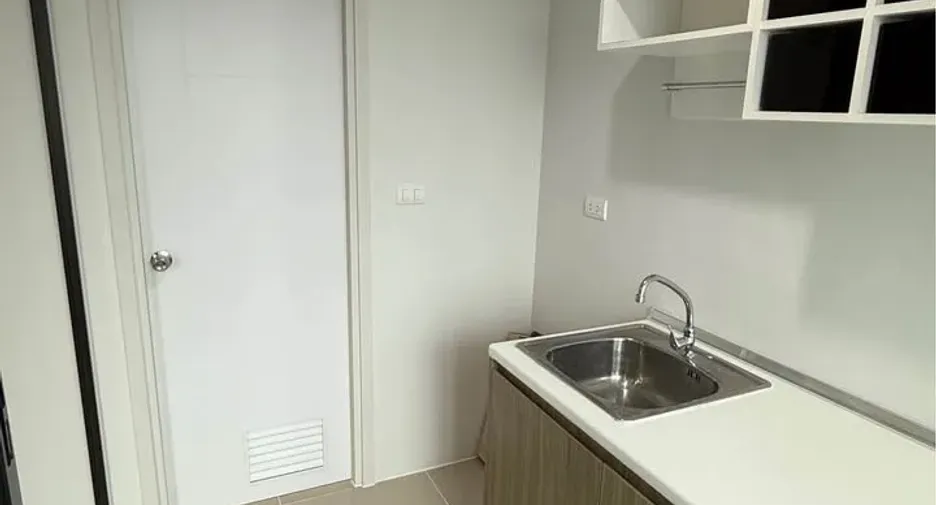 For sale スタジオ condo in Bang Sue, Bangkok