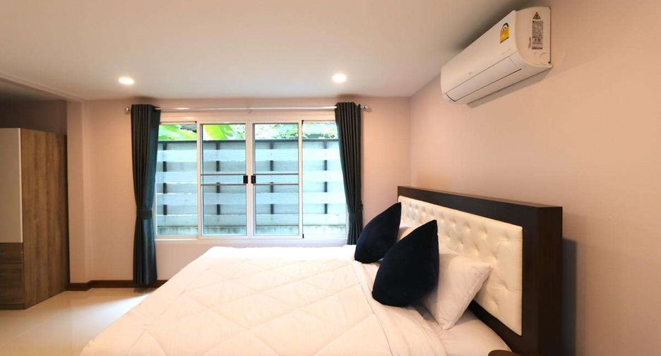 For rent 5 bedrooms house in San Sai, Chiang Mai