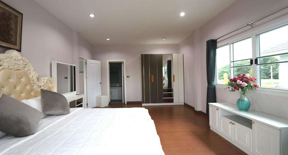 For rent 5 bedrooms house in San Sai, Chiang Mai