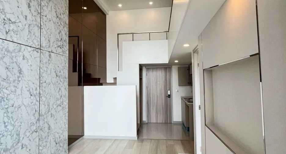 For sale 1 bed condo in Sathon, Bangkok