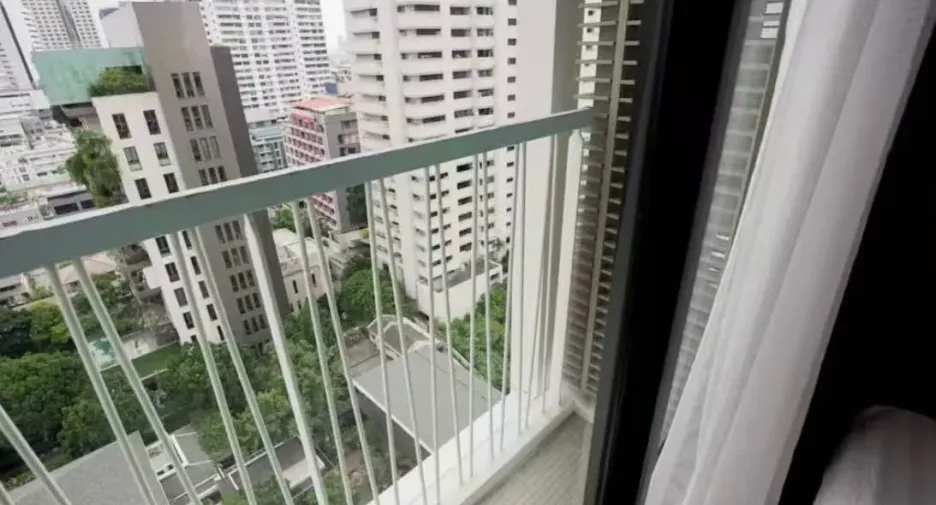 For rent 1 bed condo in Watthana, Bangkok
