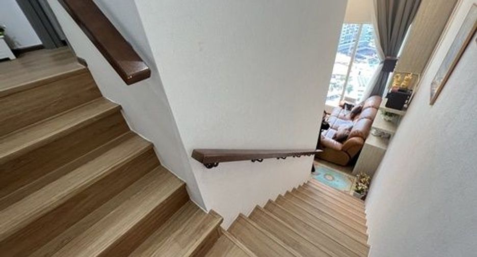 Продажа и аренда 2 спальни кондо в Ратчатхещи, Бангкок
