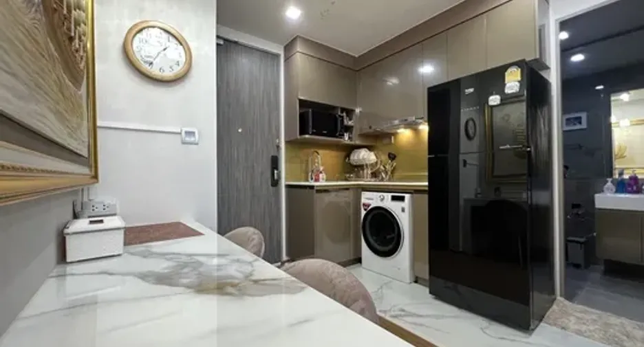 Продажа и аренда 2 спальни кондо в Ратчатхещи, Бангкок