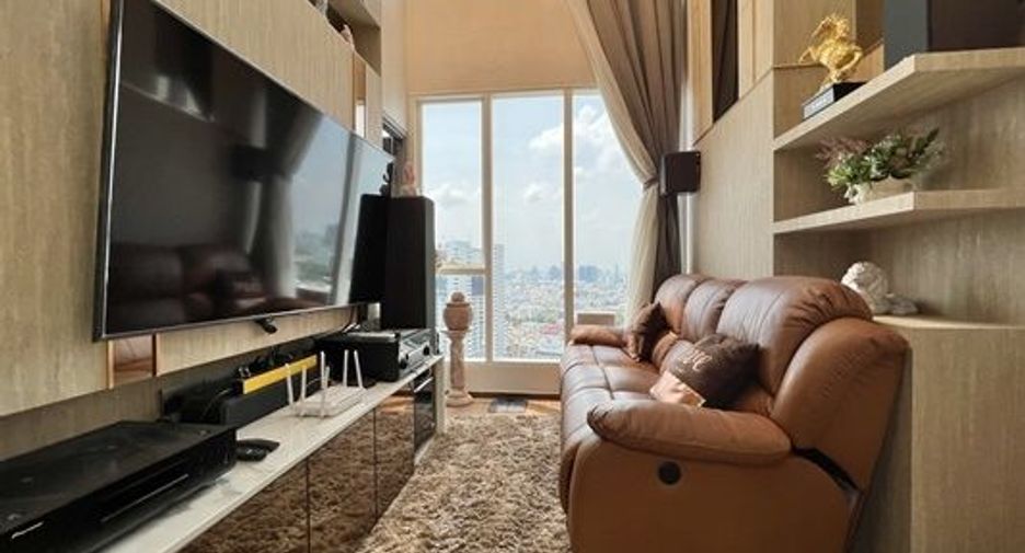Продажа и аренда 2 спальни кондо в Ратчатхещи, Бангкок