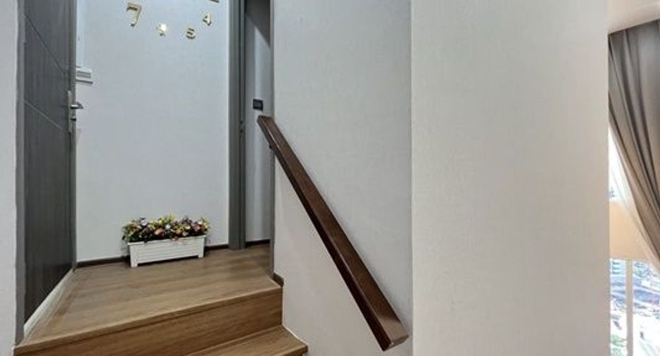 Продажа и аренда 2 спальни кондо в Ратчатхещи, Бангкок