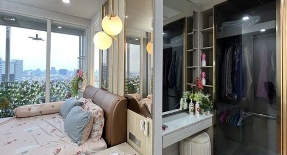 Продажа и аренда 2 спальни кондо в Ратчатхещи, Бангкок