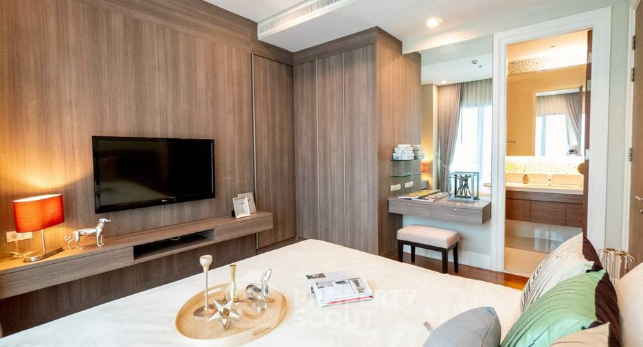 Condo en alquiler de 2 habitaciones en Khlong Toei, Bangkok