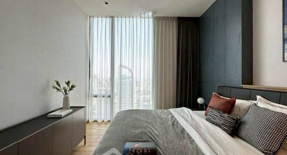 Wohnung zur Miete mit 2 Zimmer in Pathum Wan, Bangkok