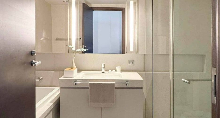 For rent 1 bed condo in Watthana, Bangkok