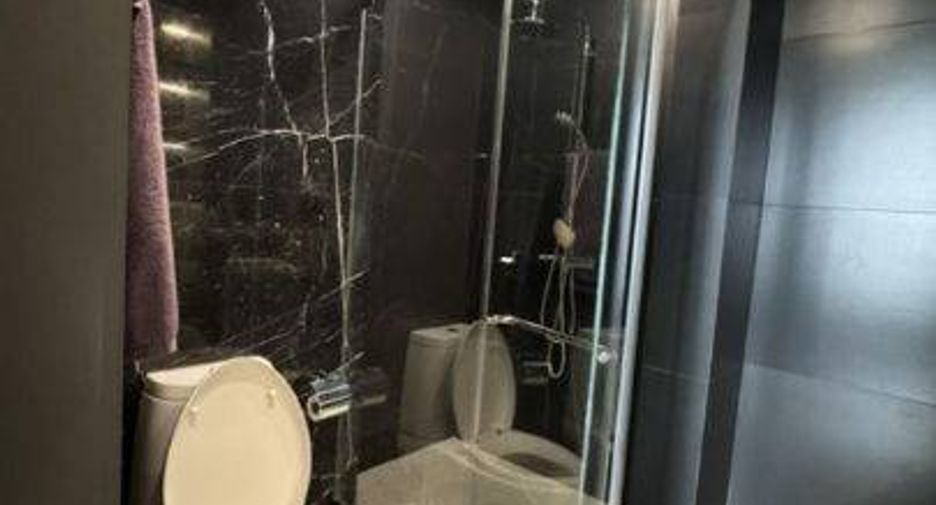 For rent 1 bed condo in Pathum Wan, Bangkok