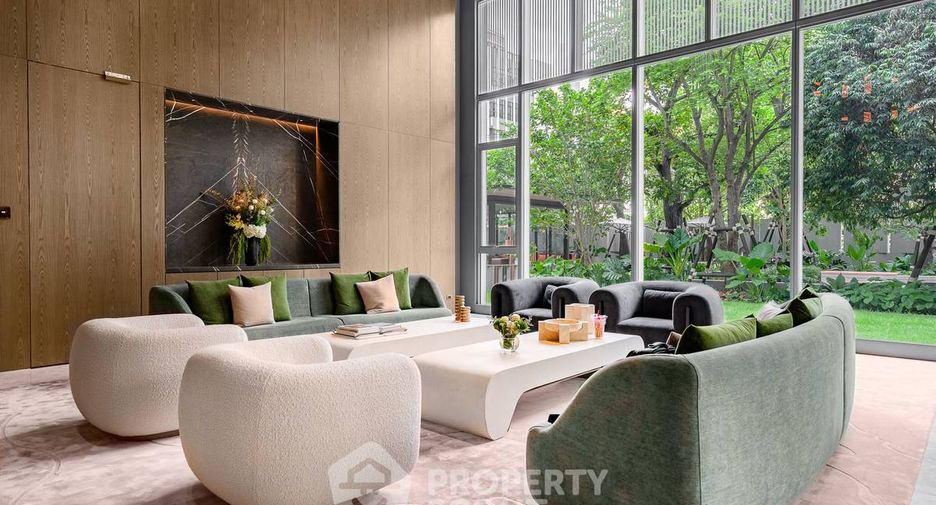 For rent 1 bed condo in Pathum Wan, Bangkok