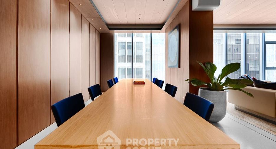 For rent 1 bed condo in Pathum Wan, Bangkok