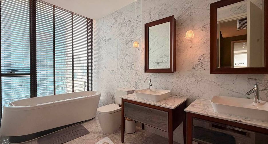 Condo en alquiler de 2 habitaciones en Watthana, Bangkok