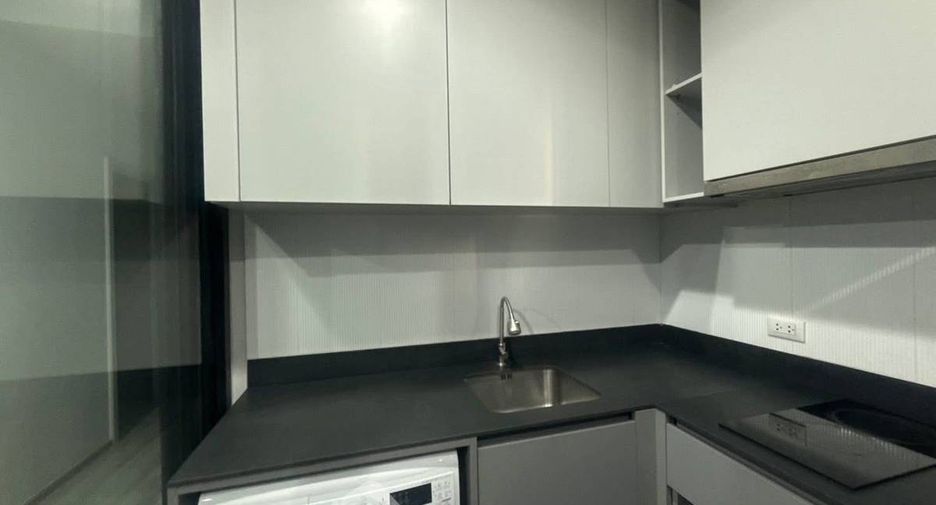 Condo en alquiler de 2 habitaciones en Watthana, Bangkok