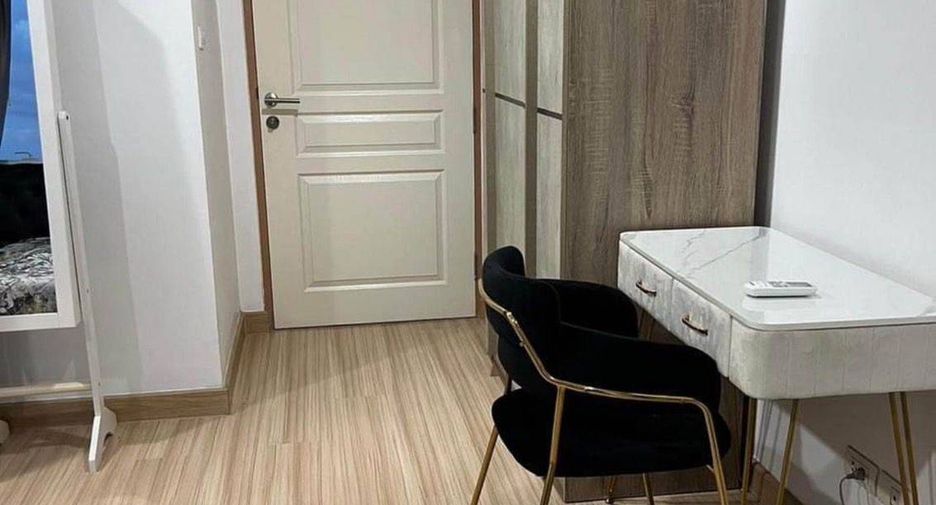 For rent 2 bedrooms condo in Bang Kapi, Bangkok