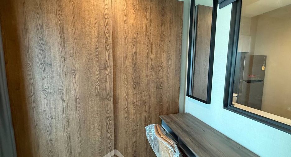 For rent 1 bed condo in Pathum Wan, Bangkok