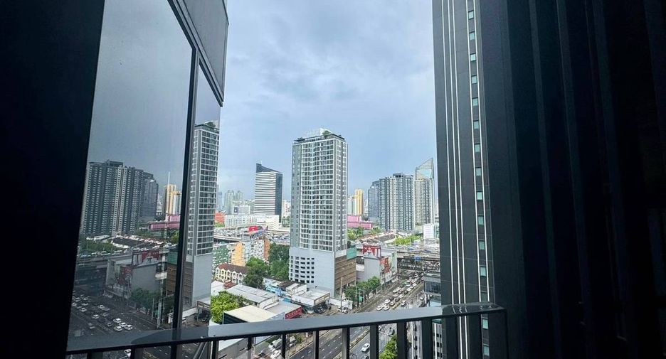 出租 1 卧室 公寓 在 Huai Khwang, 曼谷