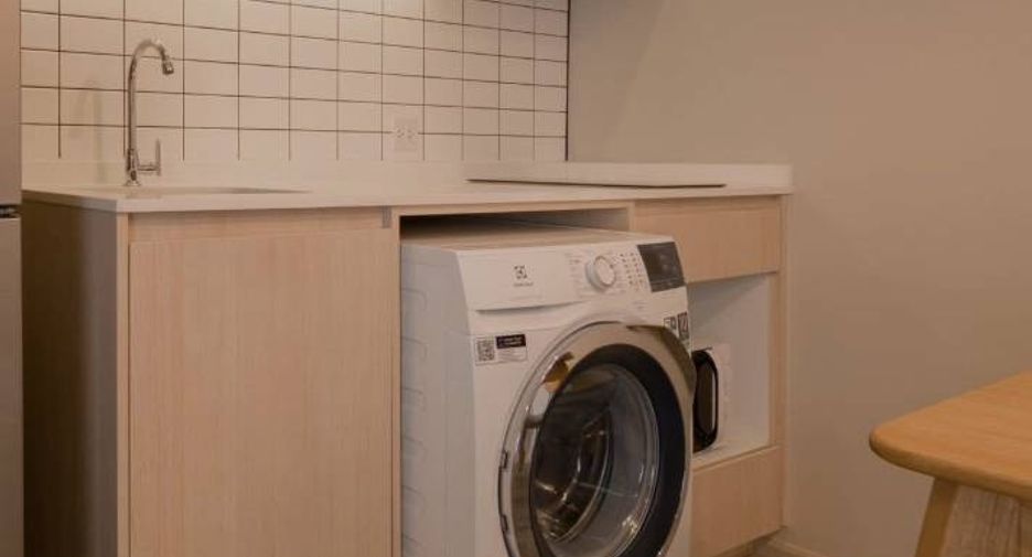 For rent 2 bedrooms condo in Chatuchak, Bangkok