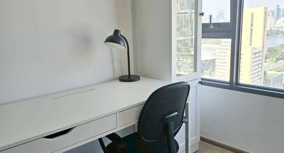 For rent 1 bed condo in Khlong Toei, Bangkok