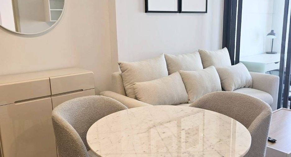 For rent 1 bed condo in Khlong Toei, Bangkok