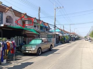 Продажа 2 спальни таунхаус в Khlong Luang, Патумтани