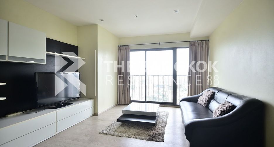 For rent 1 bed condo in Khlong Toei, Bangkok