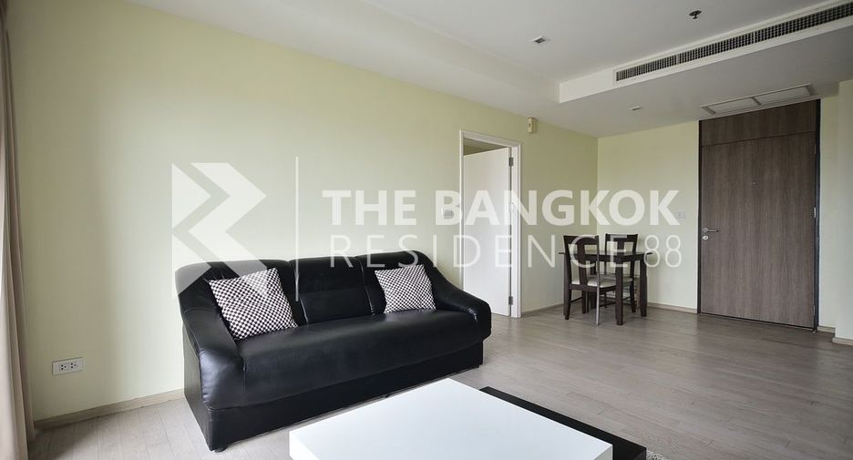 For rent 1 bed condo in Khlong Toei, Bangkok