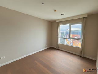À vendre 2 chambres condo à Huai Khwang, Bangkok