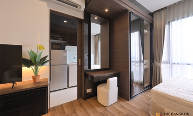 For sale 1 bed condo in Huai Khwang, Bangkok