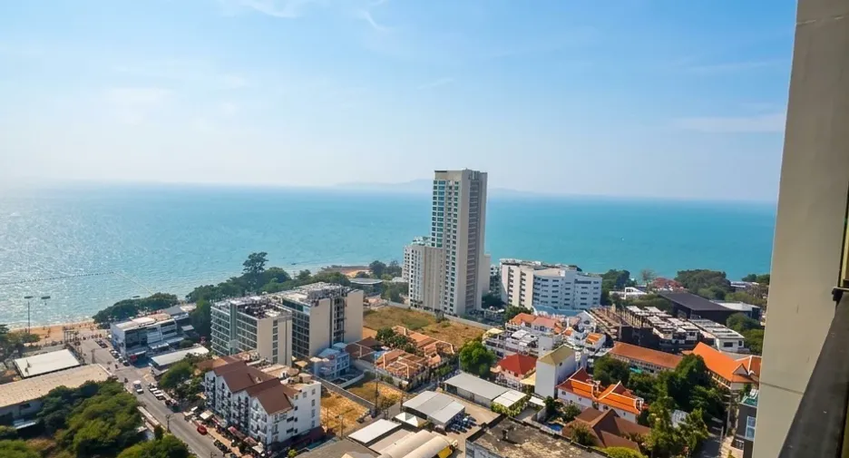 À vendre 2 chambres condo à Bang Lamung, Chonburi