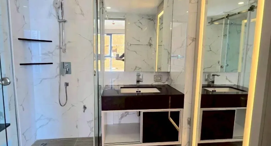 À vendre 2 chambres condo à Bang Lamung, Chonburi