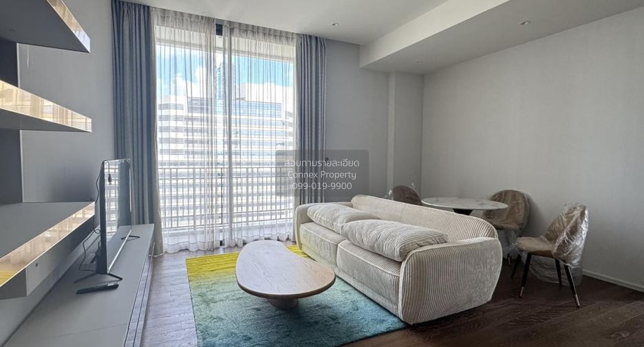 For rent 2 bedrooms condo in Pathum Wan, Bangkok