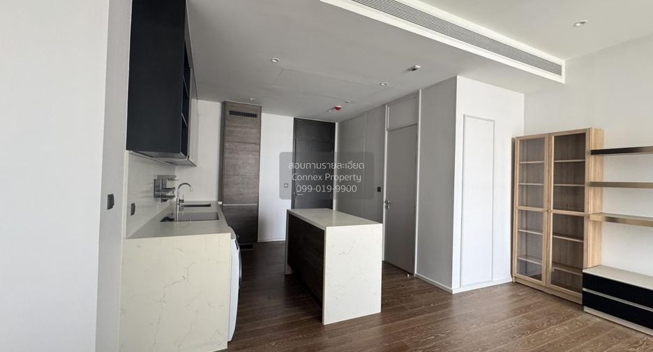 For rent 2 bedrooms condo in Pathum Wan, Bangkok