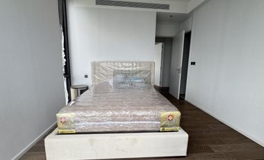 For rent 2 bedrooms condo in Pathum Wan, Bangkok