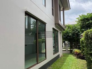 Haus zur Miete mit 4 Zimmer in Bang Kapi, Bangkok