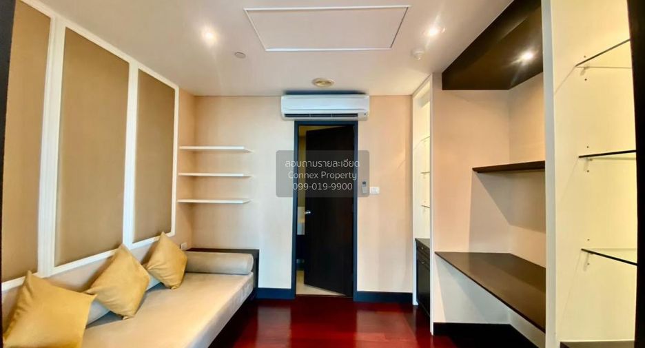 For rent 4 bedrooms condo in Pathum Wan, Bangkok