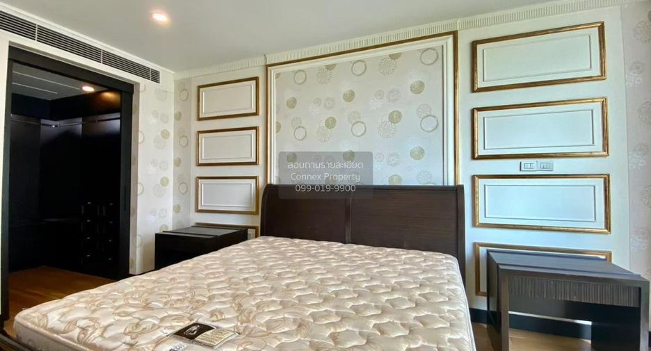 For rent 4 bedrooms condo in Pathum Wan, Bangkok