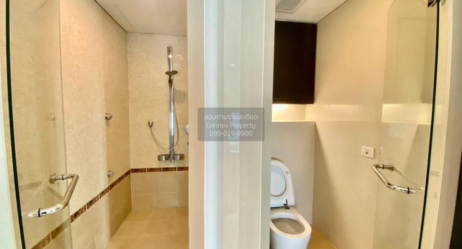 For rent 4 bedrooms condo in Pathum Wan, Bangkok