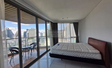 À louer 3 chambres condo à Khlong Toei, Bangkok