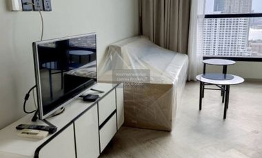 For rent 1 bed condo in Khlong San, Bangkok