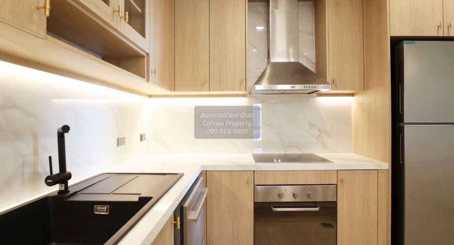 For rent 3 bedrooms condo in Khlong Toei, Bangkok
