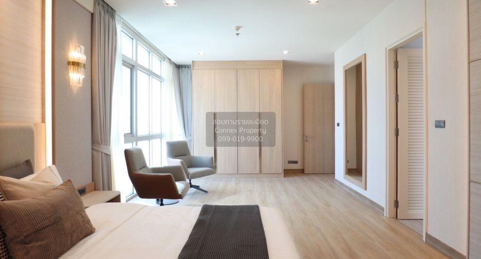 For rent 3 bedrooms condo in Khlong Toei, Bangkok